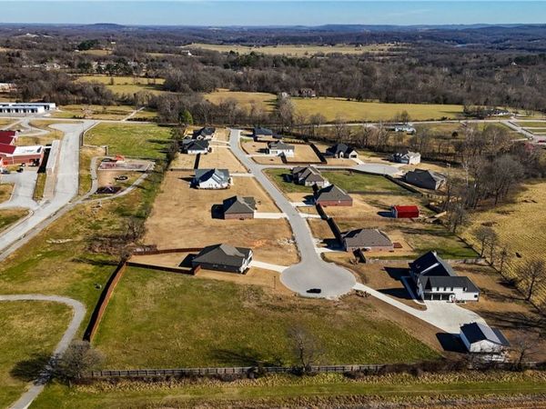 17646 Bryant Boulevard , Springdale, AR 72764