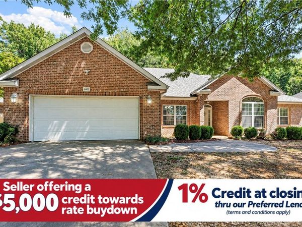 2834 N Quail Creek Drive, Fayetteville, AR 72703
