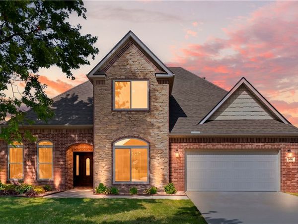 5416 Fireplace Drive , Rogers, AR 72758