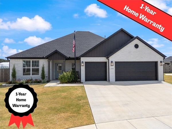 2000 Myrrh Place, Centerton, AR 72713