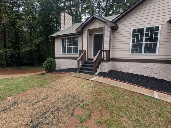 656 River Bend Drive, Jonesboro, GA 30238