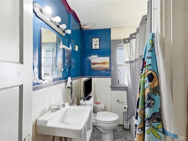 74 W Alex Bell Road, West Carrollton, OH 45449 Photo 15
