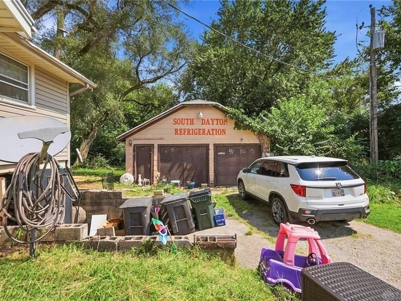 74 W Alex Bell Road, West Carrollton, OH 45449 Photo 26