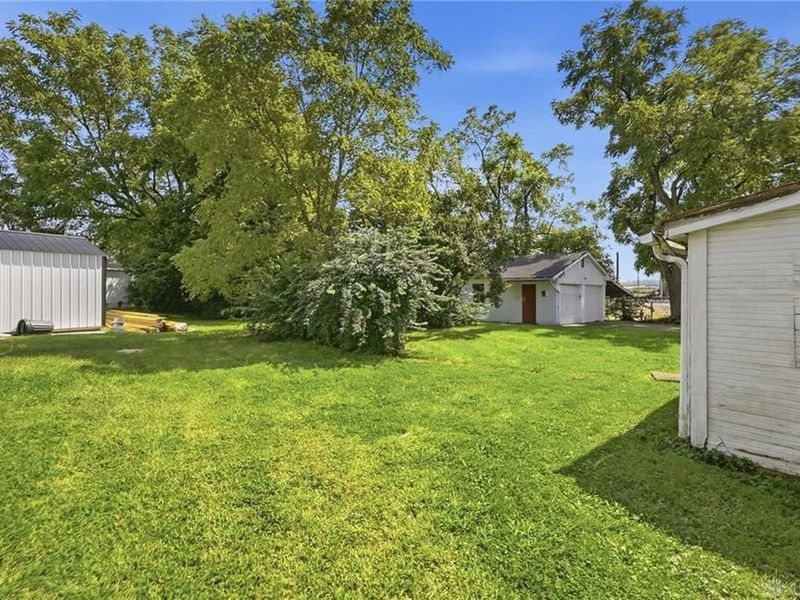 74 W Alex Bell Road, West Carrollton, OH 45449 Photo 31