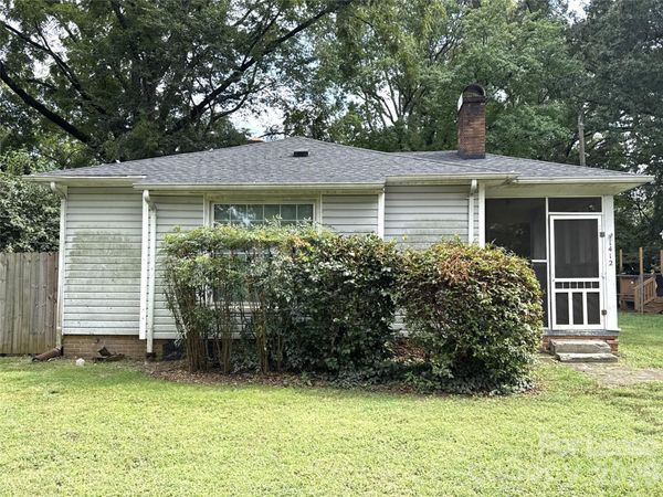 1412 Claridge Lane , Charlotte, NC 28209