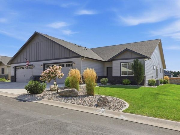 1109 N Country Club Dr, Deer Park, WA 99006