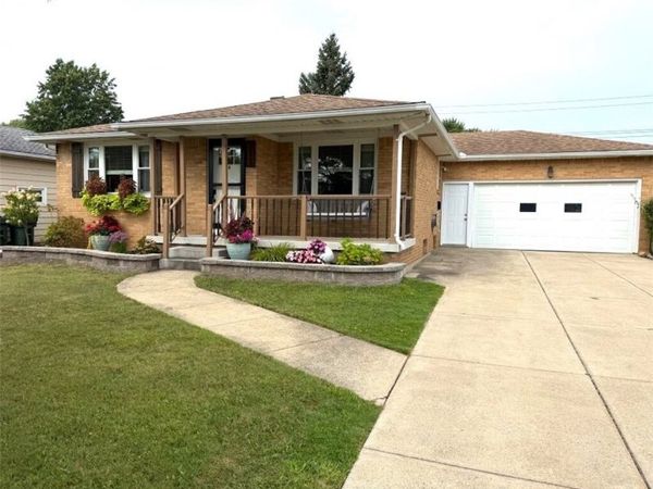 6 Madaline Lane , Depew, NY 14043