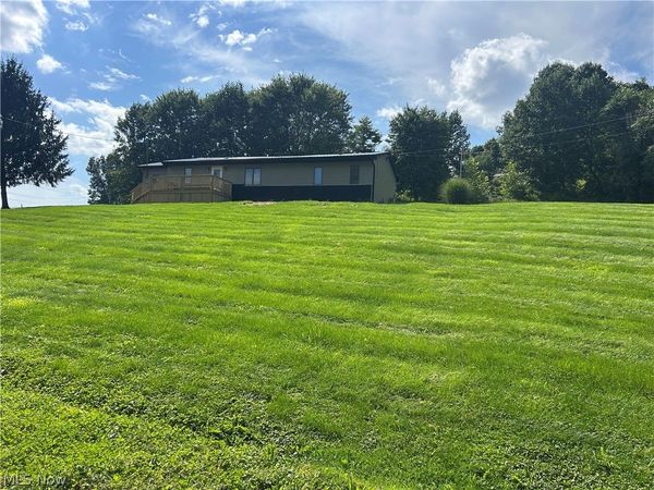 1285 N Dietz Road , Zanesville, OH 43701