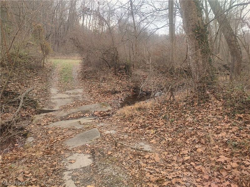 Cr 58 , Coshocton, OH 43812 Photo 5