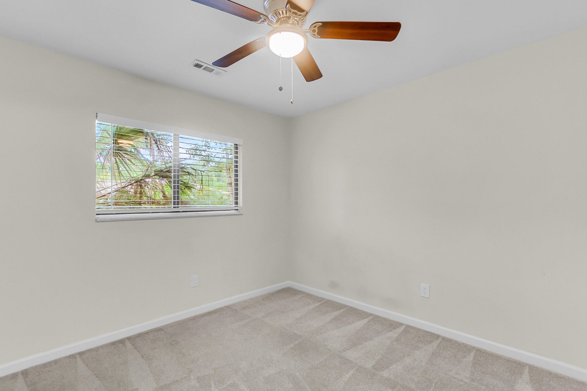 2182 Bees Ferry Road Photo 20