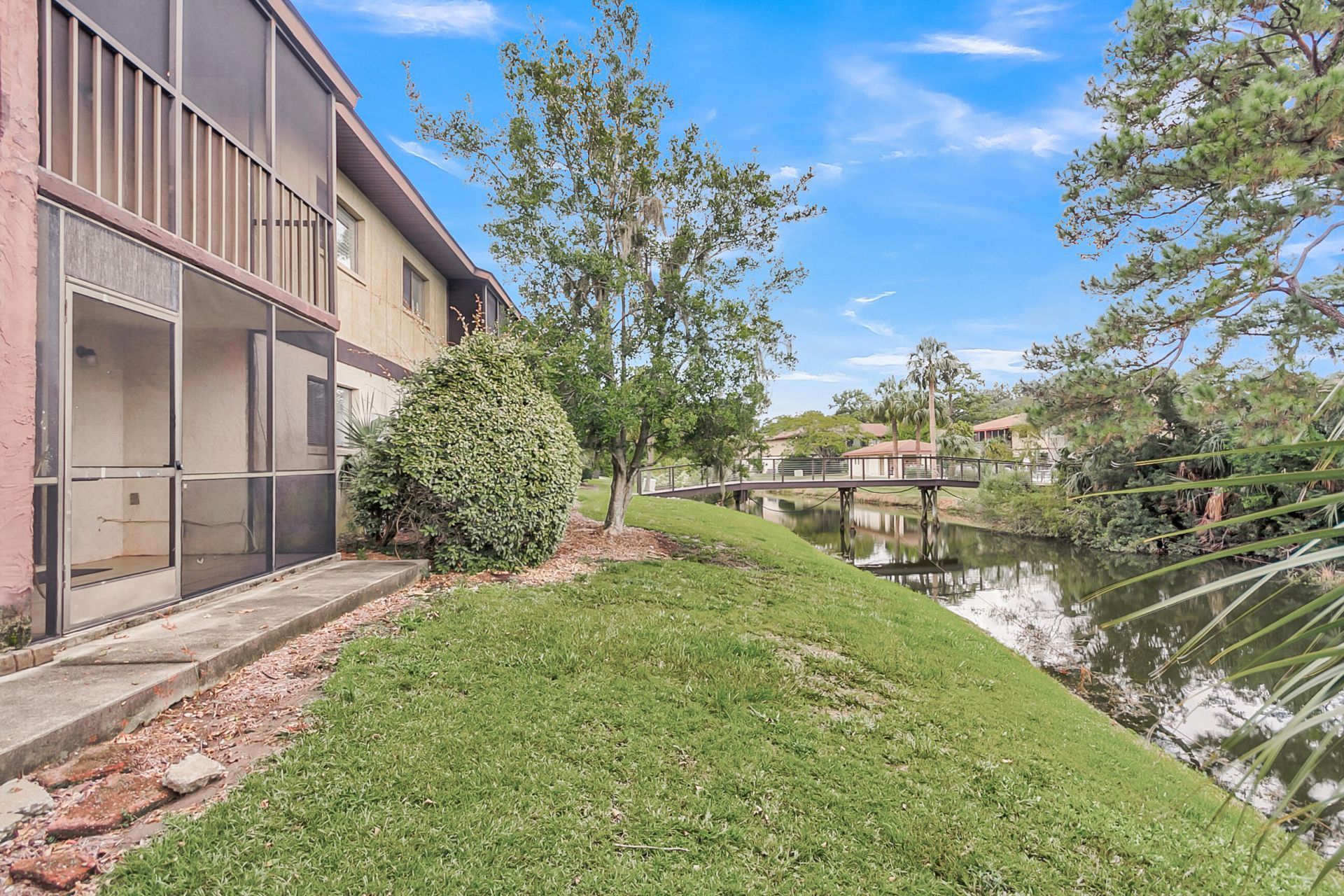 2182 Bees Ferry Road Photo 26
