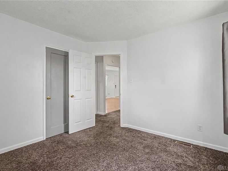 287 Travis Drive, Riverside, OH 45431 Photo 19