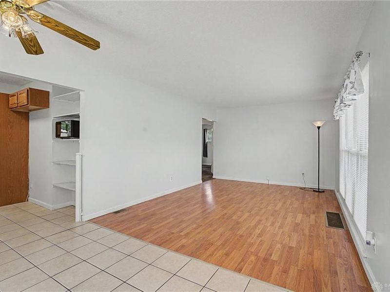 287 Travis Drive, Riverside, OH 45431 Photo 7
