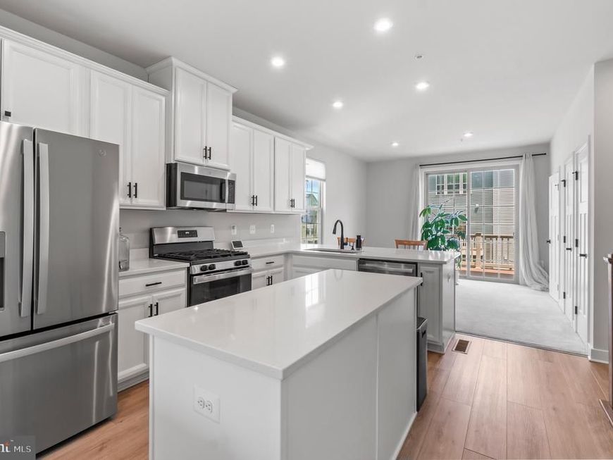 9826 Posterity Ln , Montgomery Village, MD 20886 Main Photo