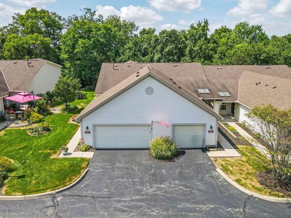 547 S Market Street , Lithopolis, OH 43136