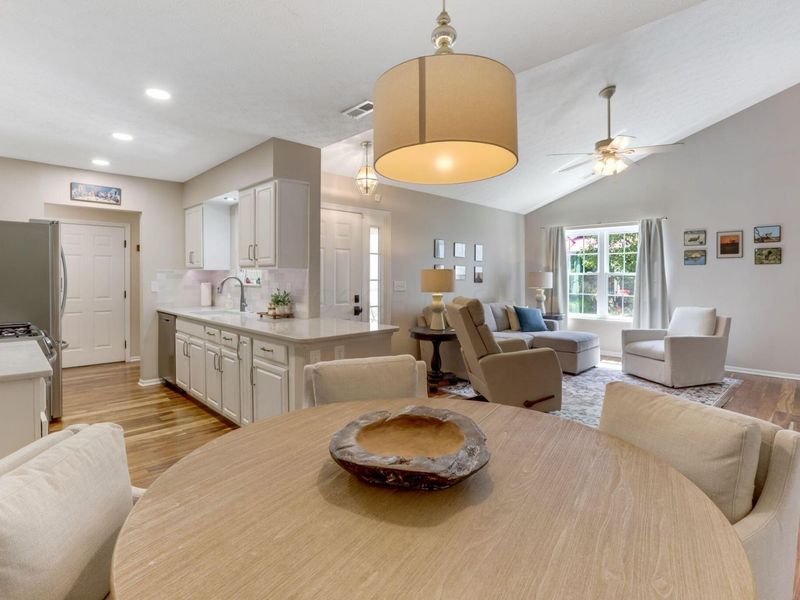 547 S Market Street, Lithopolis, OH 43136 Photo 14
