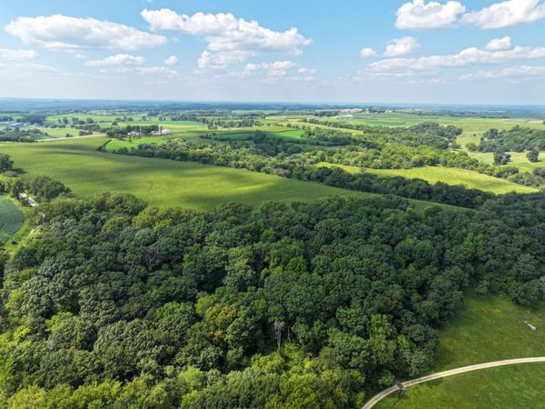 8.25 M/L Acres Spring Valley Road, Highland, WI 53543