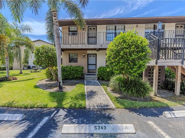 5343 Treetops DR, Unit S101, NAPLES, FL 34113