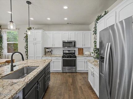 866 N University Park Loop, Reno, NV 89512 Photo