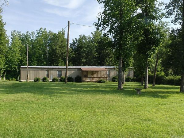 22110 W Point Drive , Mabelvale, AR 72103
