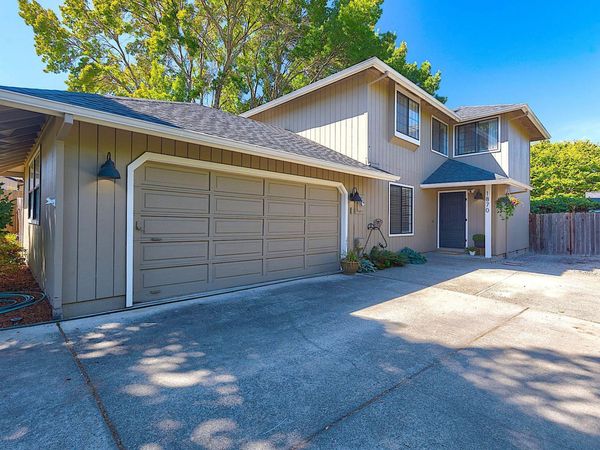 1870 Meadow, Grants Pass, OR 97527