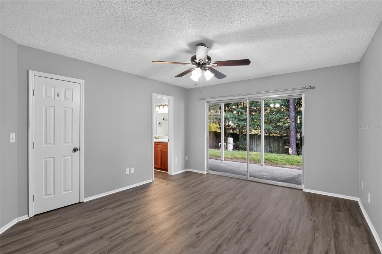 26430 Sleepy Hollow Street , Mount Plymouth, FL 32776 Photo