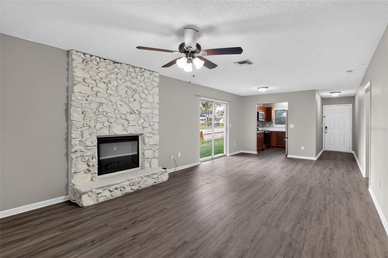 26430 Sleepy Hollow Street , Mount Plymouth, FL 32776 Photo