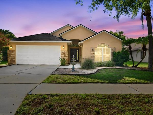 6637 THACKSTON DRIVE , RIVERVIEW, FL 33578