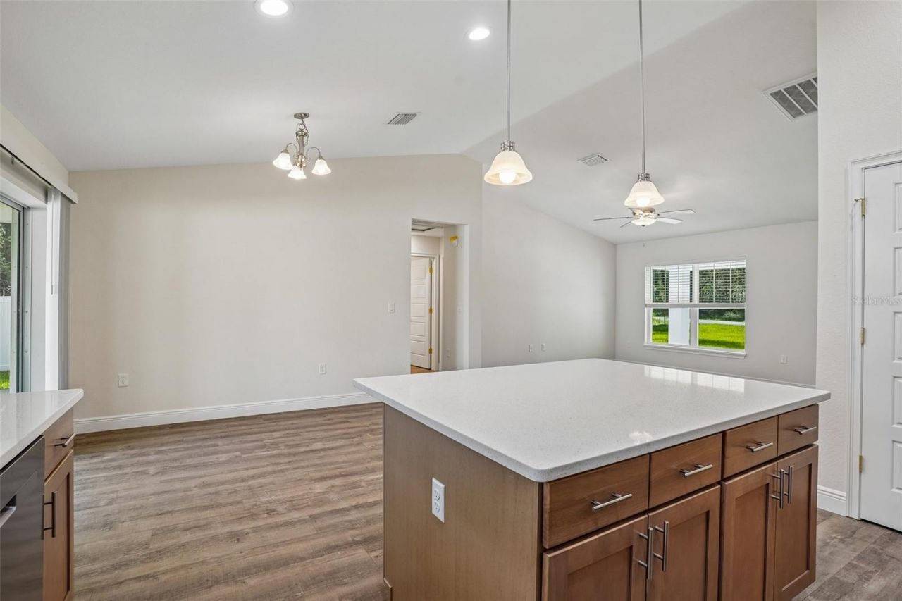 1194 W Virginis Drive , Citrus Springs, FL 34434 Photo