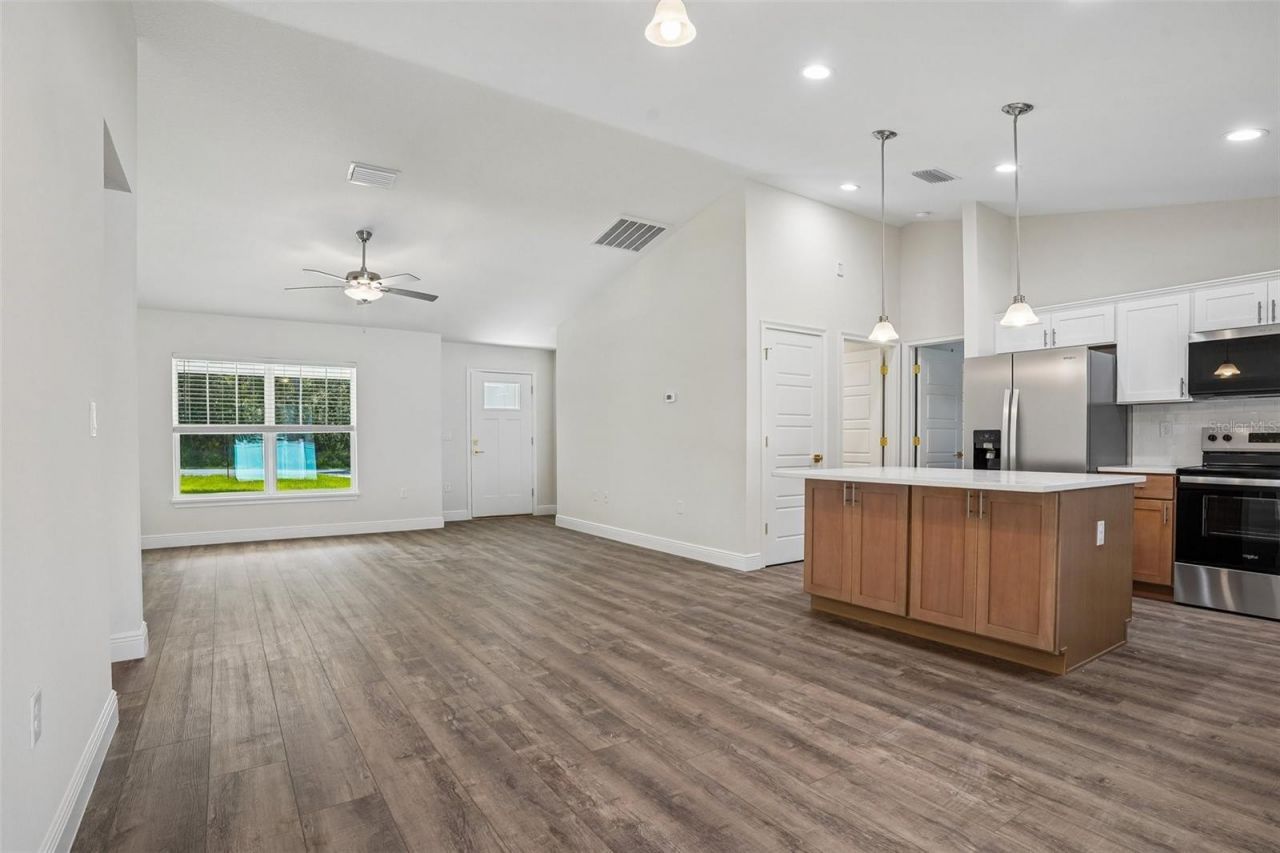 1194 W Virginis Drive , Citrus Springs, FL 34434 Photo