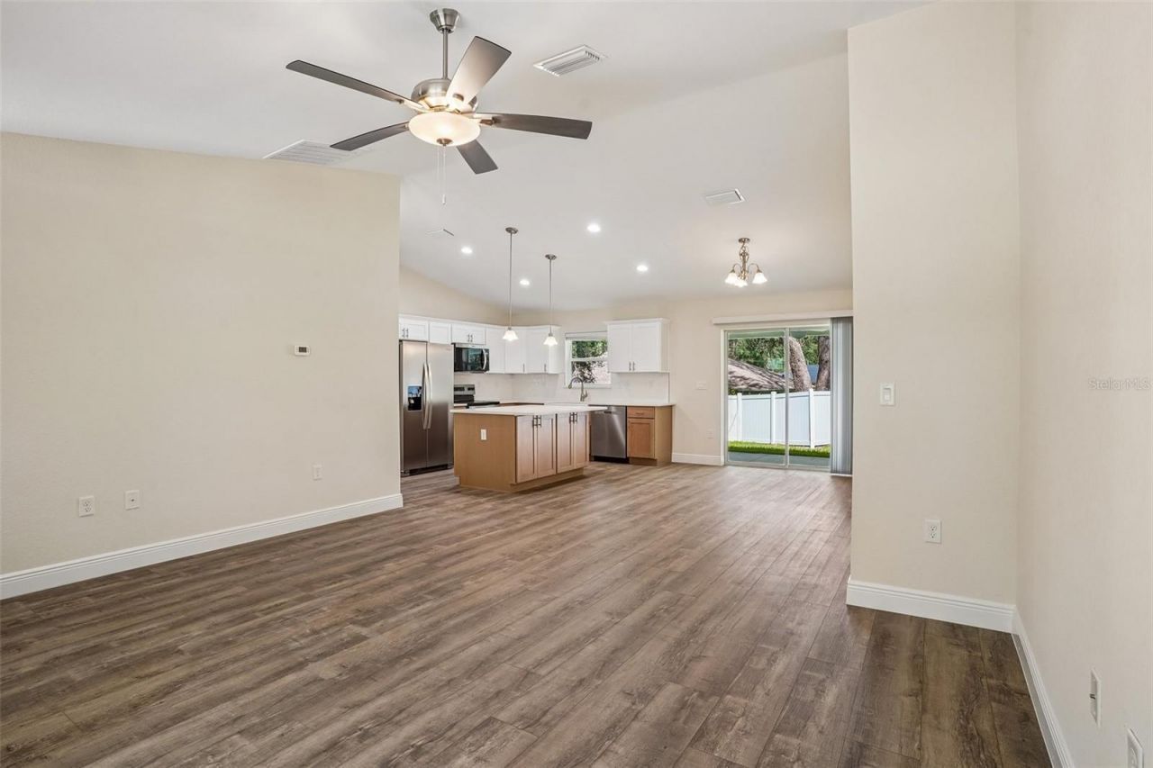 1194 W Virginis Drive , Citrus Springs, FL 34434 Photo