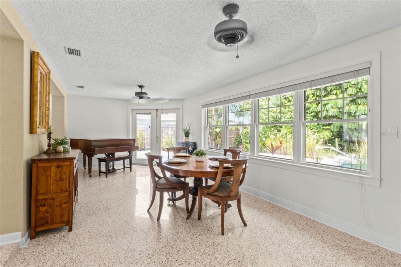 3536 Jaffa Drive, Sarasota, FL 34239 Photo