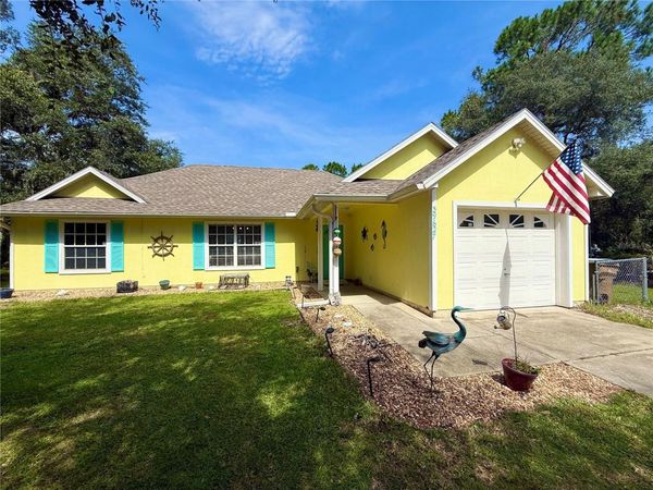 39627 GREENBRIER STREET, EUSTIS, FL 32736