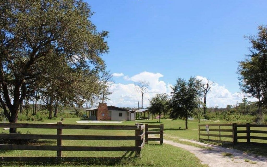 39627 Greenbrier Street , Eustis, FL 32736 Photo