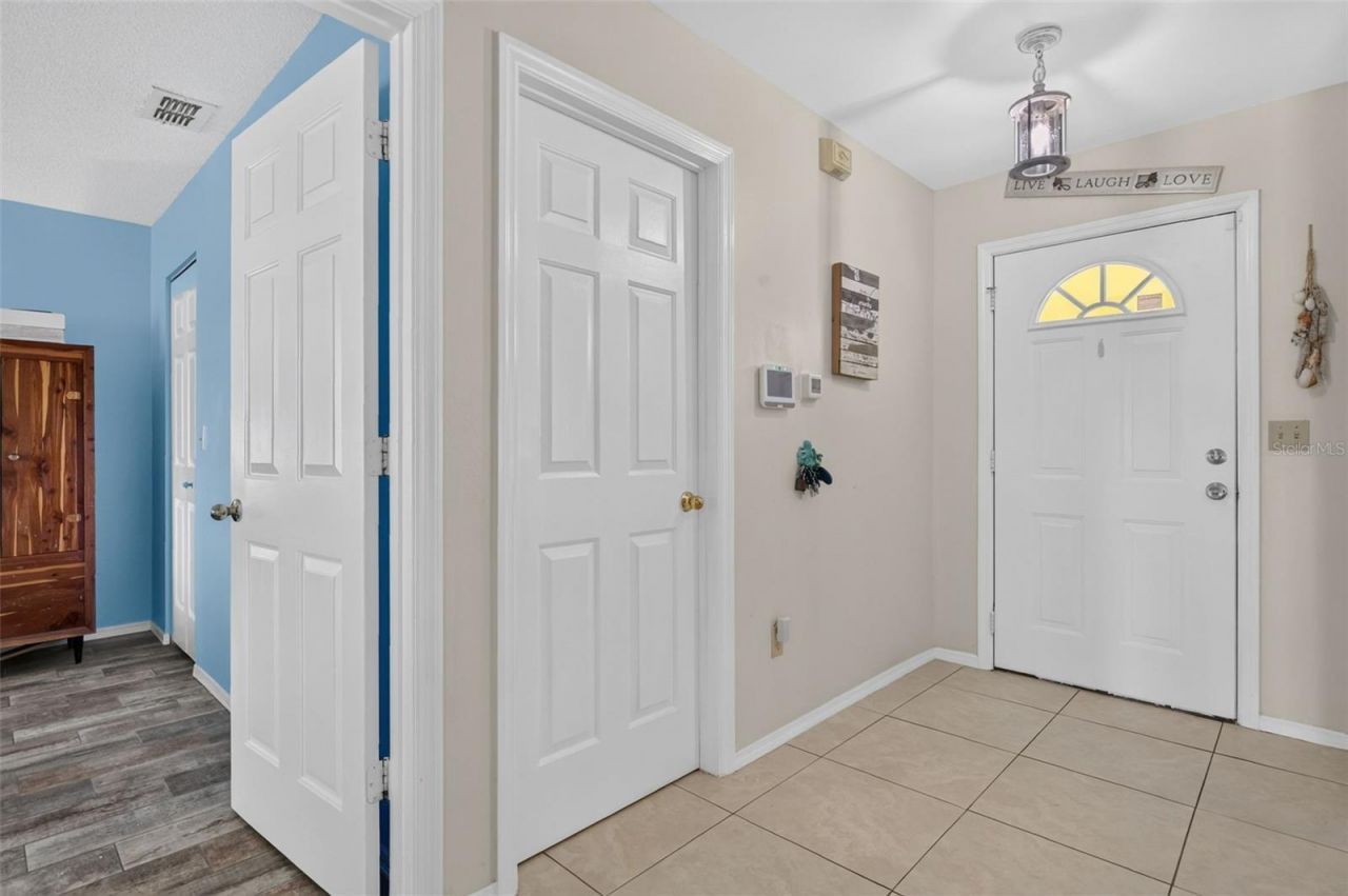 39627 Greenbrier Street , Eustis, FL 32736 Photo