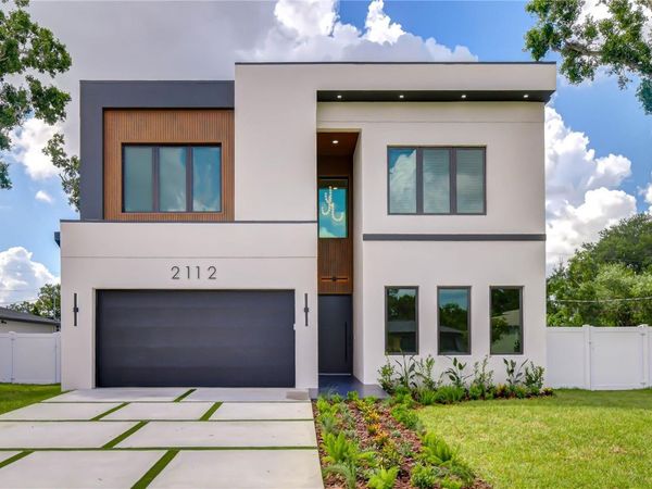 2112 W FARWELL DR , TAMPA, FL 33603