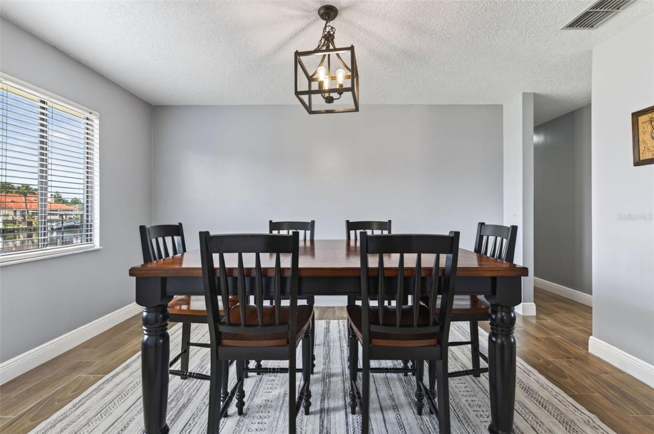 1613 Juno Trail , Astor, FL 32102 Photo