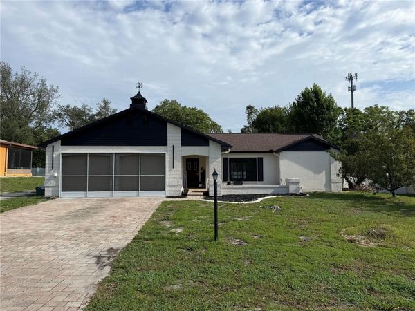8185 PHILATELIC DRIVE, SPRING HILL, FL 34606