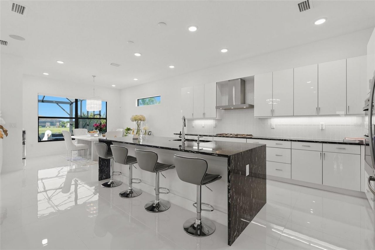 5060 Kiva Circle, Bradenton, FL 34211 Photo