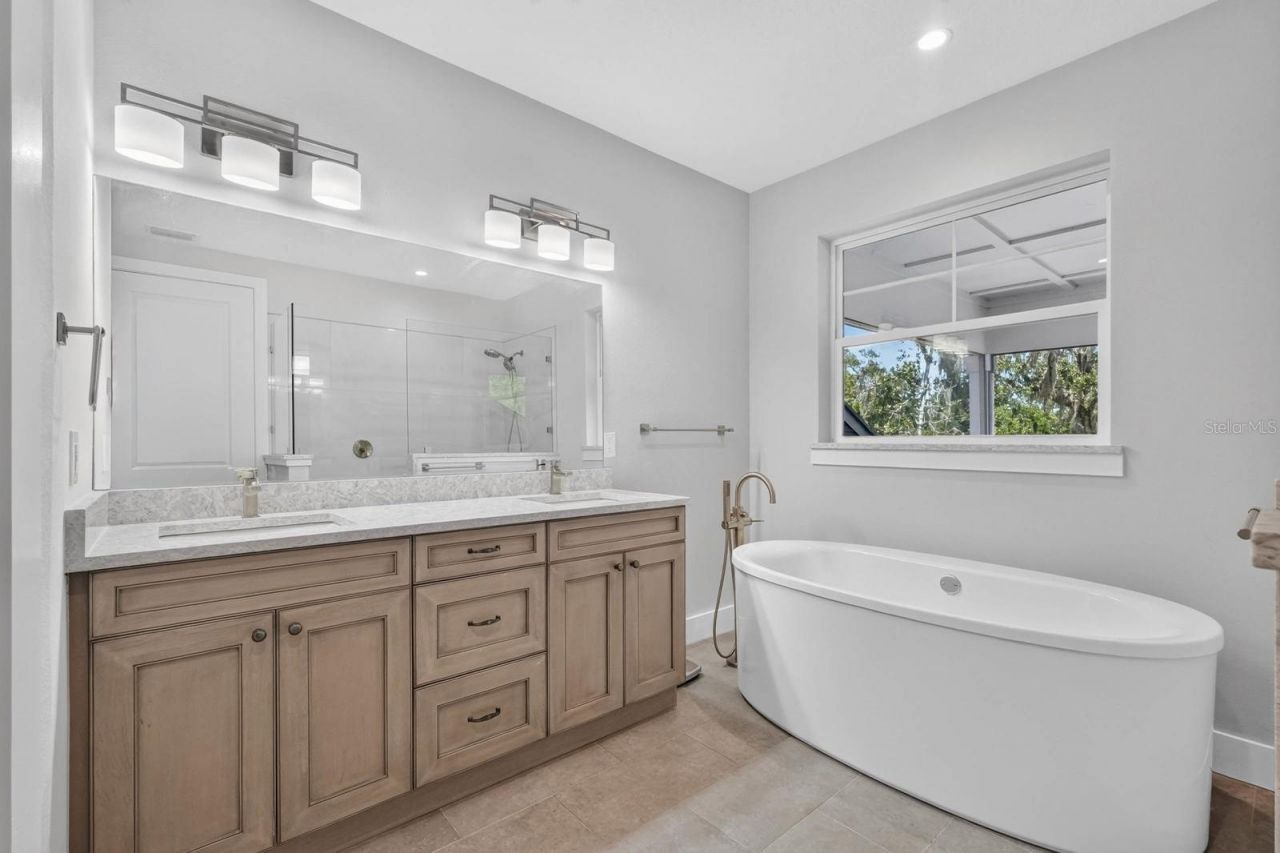 8 Lexington Court, Flagler Beach, FL 32136 Photo