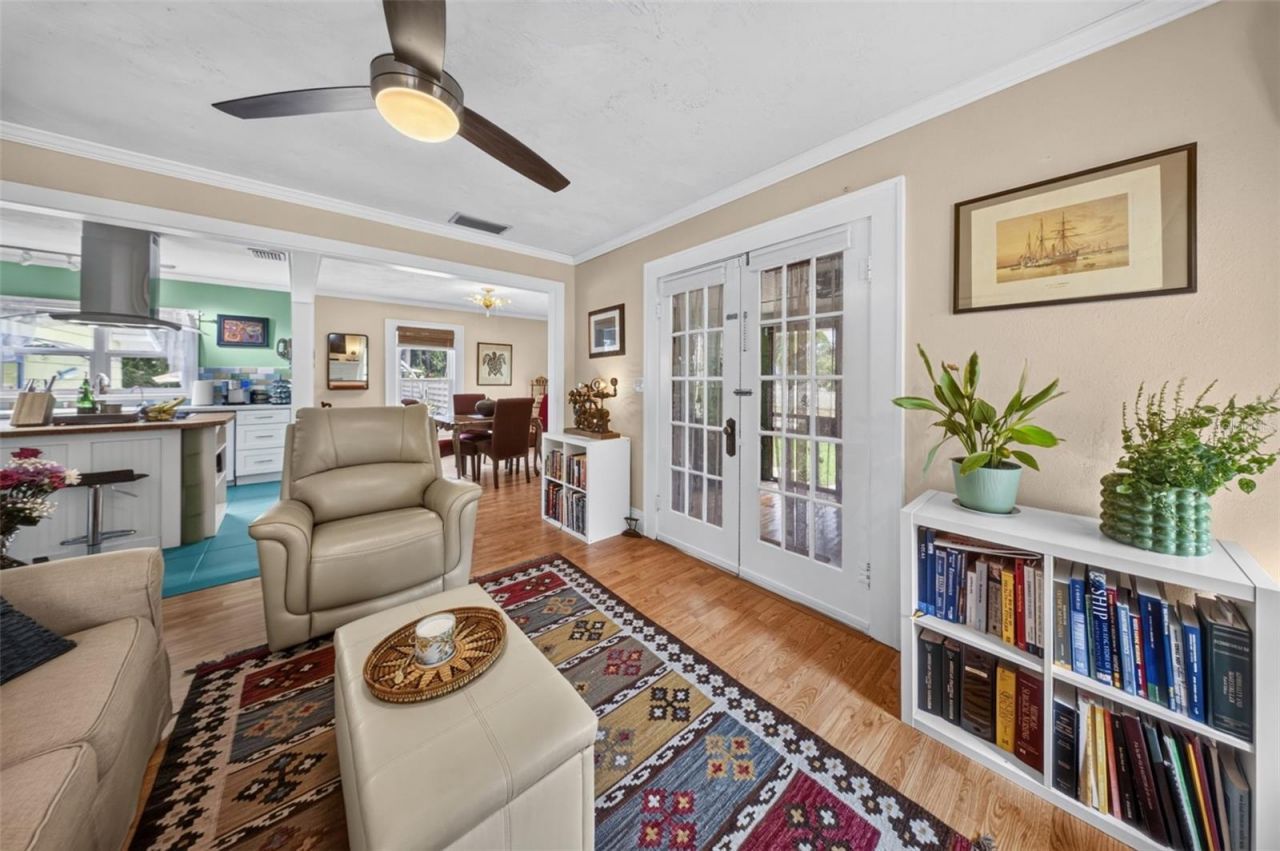 2404 W 11th Avenue, Bradenton, FL 34205 Photo