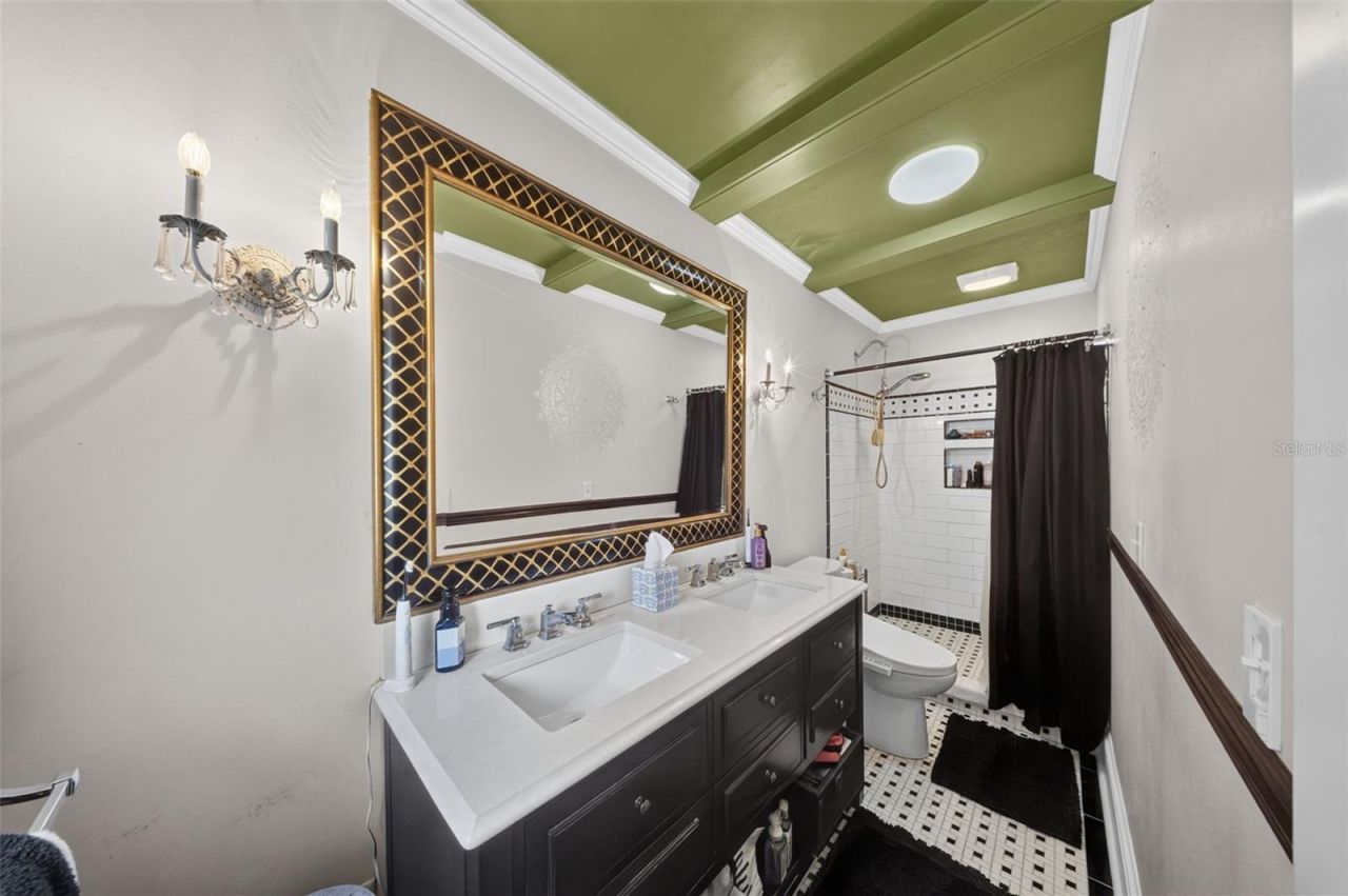 2404 W 11th Avenue, Bradenton, FL 34205 Photo