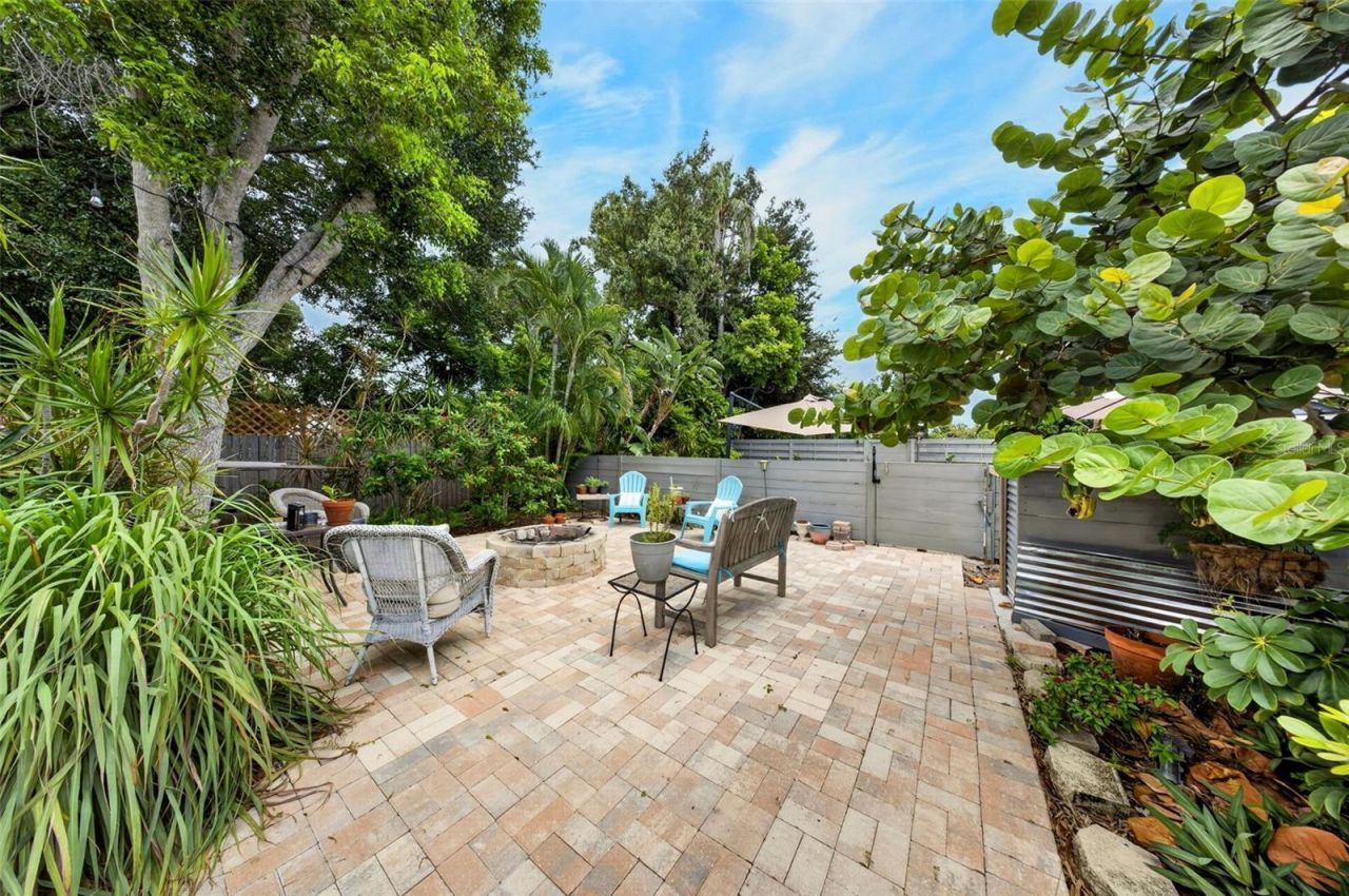 2404 W 11th Avenue, Bradenton, FL 34205 Photo