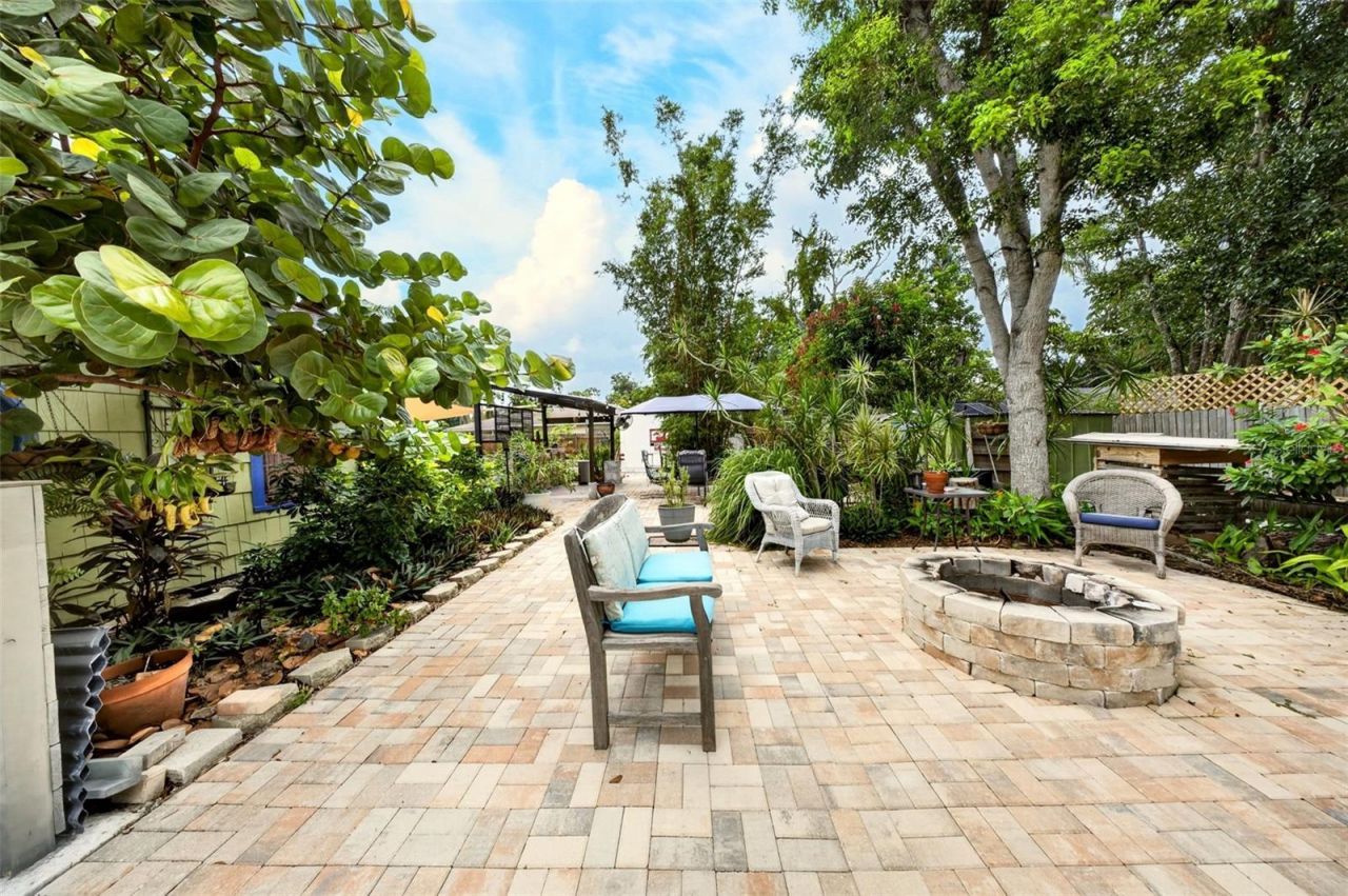 2404 W 11th Avenue, Bradenton, FL 34205 Photo