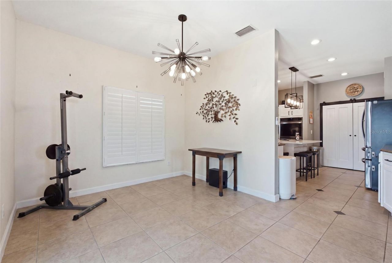 1873 64th Avenue N, Saint Petersburg, FL 33702 Photo