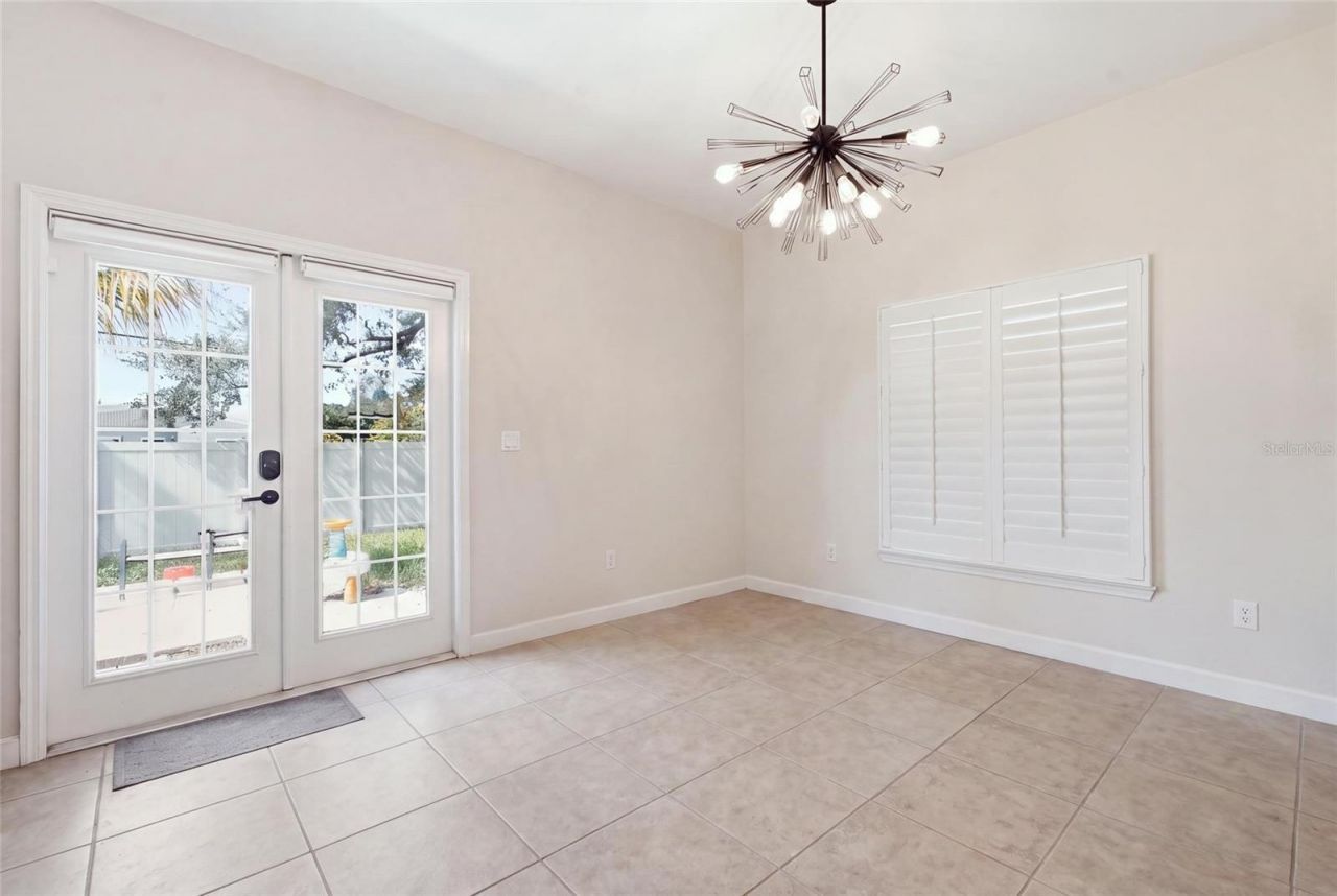 1873 64th Avenue N, Saint Petersburg, FL 33702 Photo