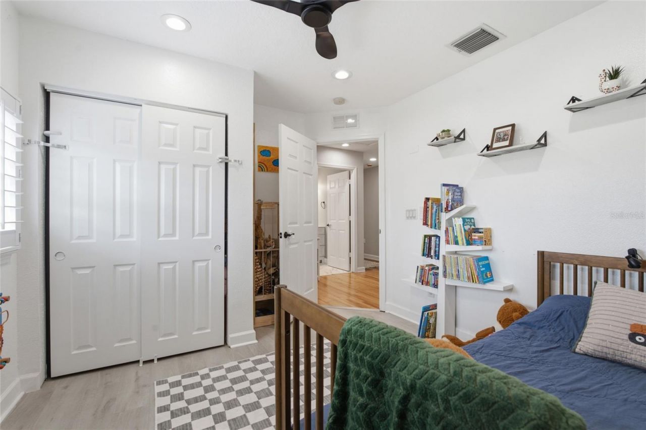 1873 64th Avenue N, Saint Petersburg, FL 33702 Photo