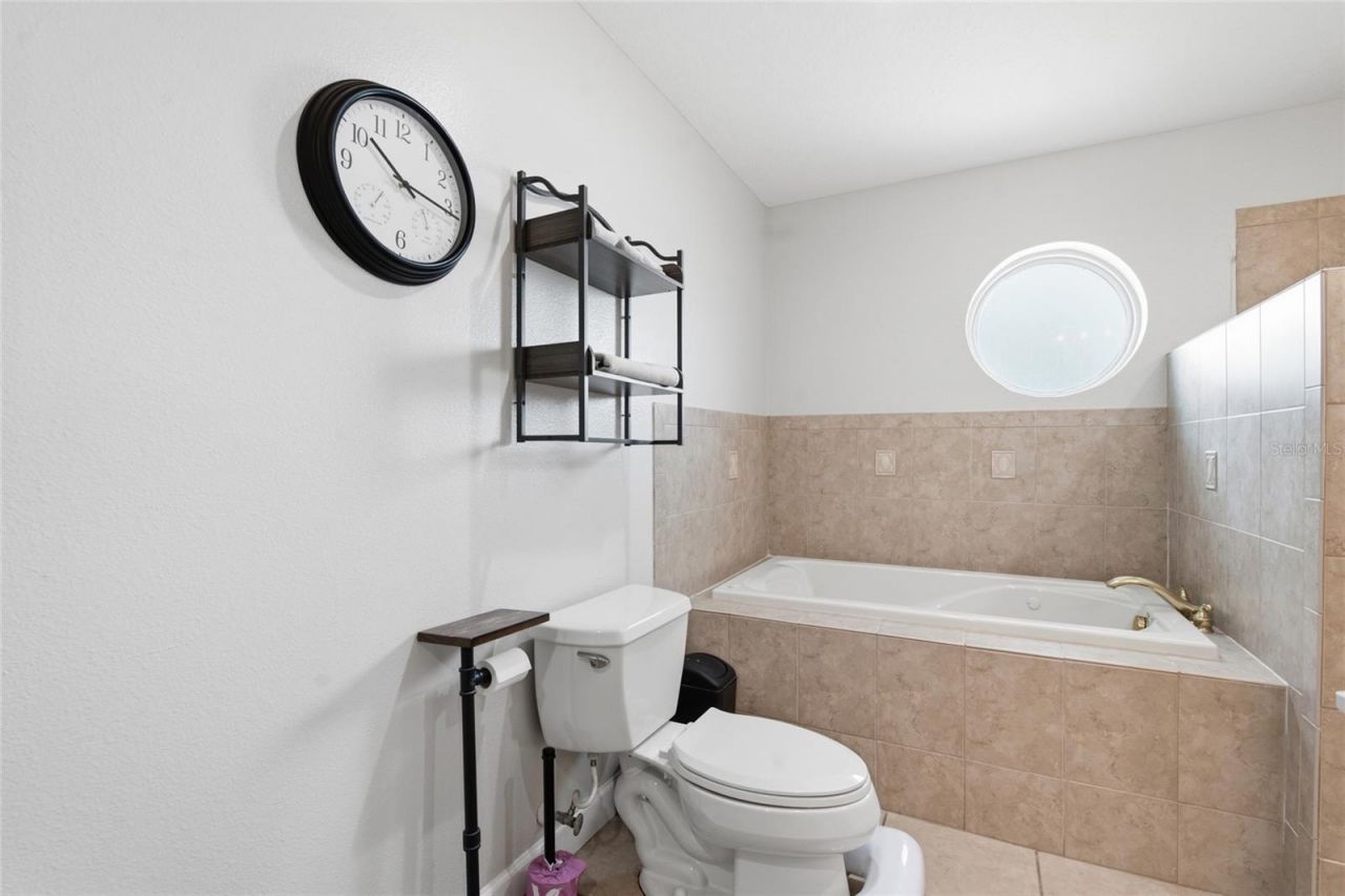 1873 64th Avenue N, Saint Petersburg, FL 33702 Photo