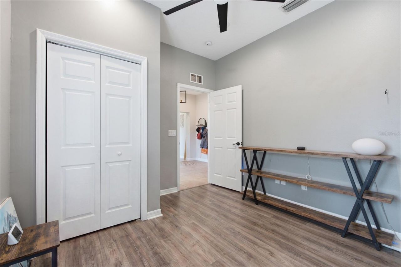 1873 64th Avenue N, Saint Petersburg, FL 33702 Photo