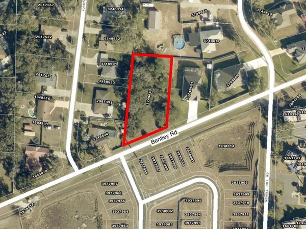 BENTLEY ROAD , LEESBURG, FL 34748